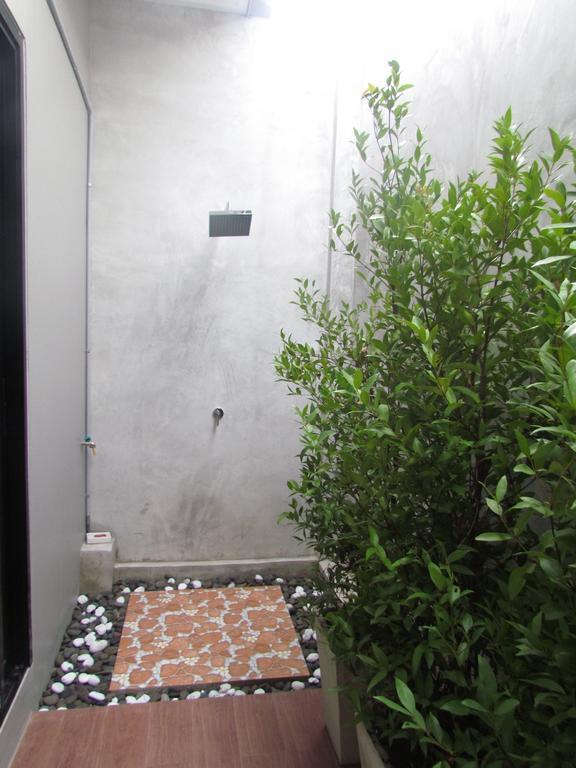 Cmon Guesthouse Phetchaburi Esterno foto