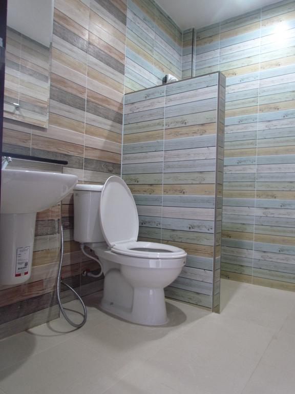 Cmon Guesthouse Phetchaburi Esterno foto